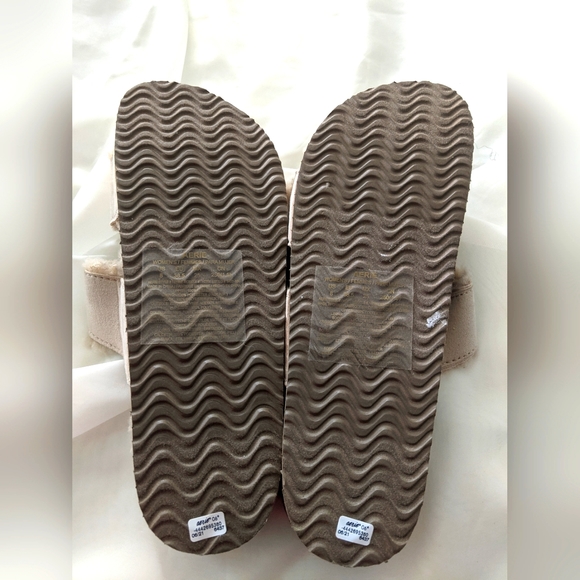 Aerie Faux Fur Double Strap Sandals - Picture 5 of 6